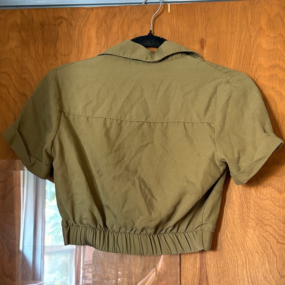 Bershka Olive Green Button Up Crop Top - Picture 7 of 7
